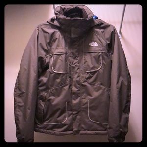 North Face Women’s Insulated ski jacket